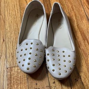 Aldo Shoes Gold Studded Beige Flats USA 7 EUR 37.5